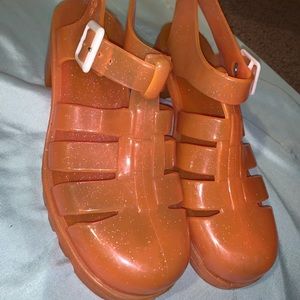 JuJu Sandals